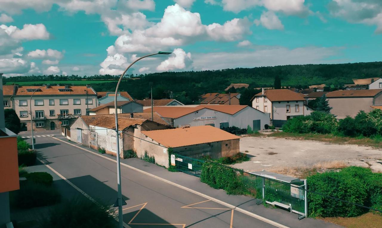 Chez Romain, Appartement Proche Commerces Et Centre Ville Avec Wifi Verdun-sur-Meuse ภายนอก รูปภาพ
